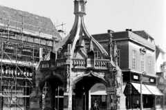 Salisbury 1945     poultry  cross
