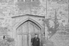 Ightham Moat 1945, Sir Thomas Colyer-Furgusson