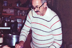 Bob entertaining at Newark