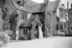 Southam Delabere 1945