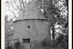 Dovecote Bourton-on- the -Water 1945