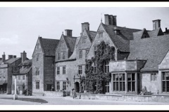 Lygon Arms Hotel Broadway 1945
