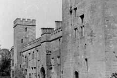 Sudeley castle 1945