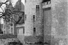 Chateau de Sully sur Loire 1945