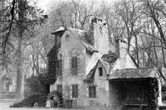 Petit Trianon Versailles 1945