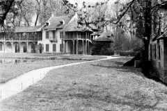 Petit Trianon Versailles 1945