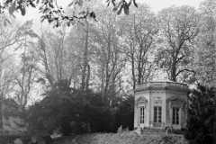 Petit Trianon Versailles 1945
