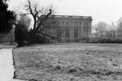 Petit Trianon Versailles 1945