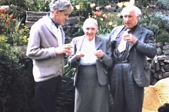 Bob Parsons friends, Leslie Hurry and others in LH garden.