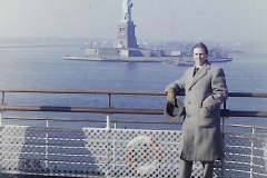 Bob Parsons friend Howard arriving at New York