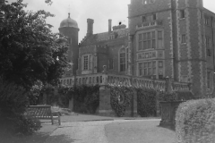 8226BBE4-B1C7-4769-B908-055A454FF6F7