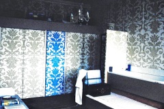 Newark-Park-1980s-RM-Bob-Parson-bathroom