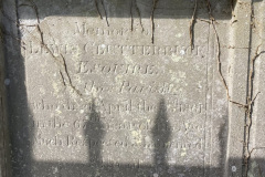 Lewis Clutterbuck  memorial Ozleworth